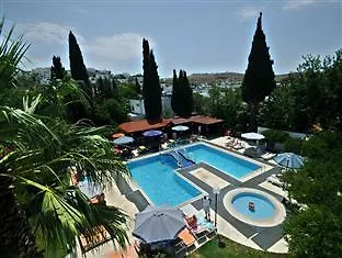 Captain Kemal Aparts